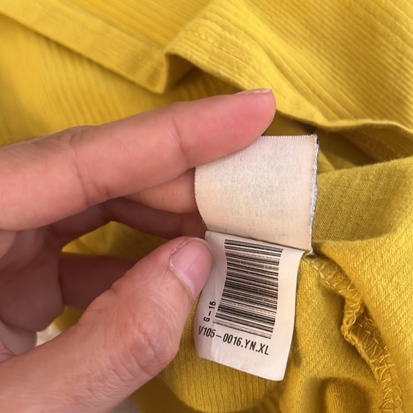 VON DUTCH Yellow Graphic Print Tee - Picture 7 of 11